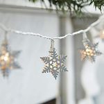 Lights4fun 20 Warm White LED Snowflake String Lights Christmas Decoration Battery Timer 1.8m