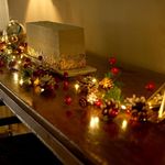 Gifts by L Christmas Garland with Lights – 2M Pre-Lit Christmas Garland with 20 LED Warm White Lights, Pine Cones & Red Berries – Battery Operated Home Decoration for Stairs, Fireplace, Mantel & Home