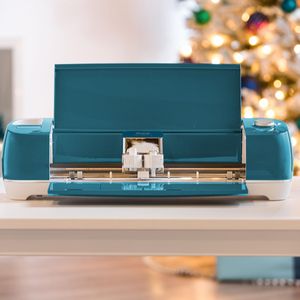Cricut Explore Air 2 Cutting Machine – Peacock Blue