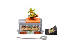 Teenage Mutant Ninja Turtles 71108 Switch Kick Subway Launcher Michelangelo TMNT Action Figure Classic Edition, Ages 3+ Gifts & Toys