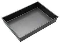 MasterClass 35 x 24 cm Baking/Roasting Tray with PFOA Non Stick, Robust 1 mm Carbon Steel Deep Rectangular Traybake Tin, Grey