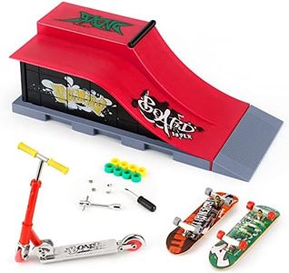 KETIEE Finger Skateboard avec Rampes de Skatepark, Finger Skate Park Kit Rampe de Touche avec Mini Finger Skateboard Mini Fingerboard Parc de Planche à roulettes Jouet Cadeau (1810-6E Upgrade)