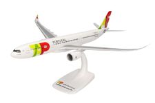 Herpa 612227-002 TAP Air Portugal Airbus A330-900neo-CS-TUS Infante D. Henrique 1:200 Scale-Snap-Fit, Collector's Piece, Deco, Figure with Plastic Stand Miniature Model, Multi-Coloured