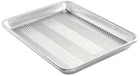 Nordic Ware Prism Quarter Sheet, Aluminium Baking Sheet with Improved Airflow, Premium Bakeware Made in The USA, Silver,L: 12.1" x W: 8.8" x H: 1.1"