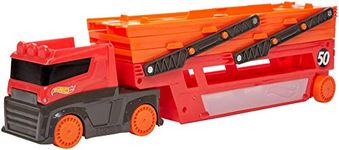 Hot Wheels Toy Car Track Set, Mega Hauler with 6 Expandable Levels, Storage for Up to 50 1:64 Scale Vehicles , Connects to Other Sets & Tracks