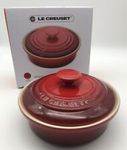 Le Creuset Stoneware CAMEMBERT Brie Cheese Baker with Lid 22 oz Red Cerise NEW