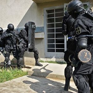 Uniden Bearcat BCT15X Radio Scanner – Mobile/Base Police Scanner