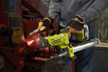 RYOBI One+ Cordless Grease Gun – Bare Tool