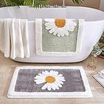 ChicMojo Bath Mat, Non Slip Bathroom Mat with Ultra Soft Microfibers, Shower Rug with Strong Water Absorbent, Antibacterial Rubber Back, Quick-drying, Machine Washable (Light Green, 45 x 65 cm)