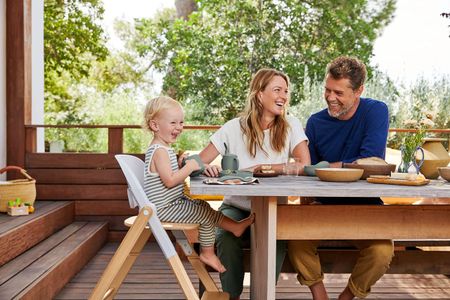 Ergobaby Evolve High Chair – Natural Wood Adjustable Baby Seat