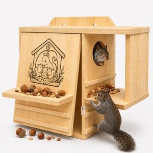 Pawnoc Extra Large Outdoor Squirrel House, Easy-to-Assemble, Predator Guard