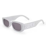xo, Fetti Bride Sunglasses - White 