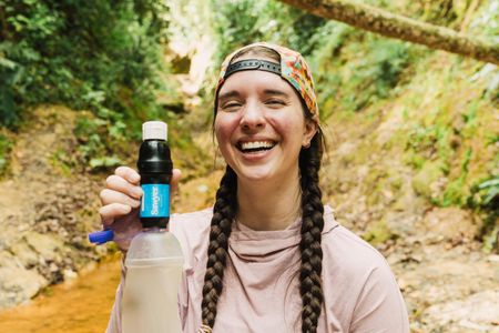 Sawyer Squeeze Water Filter – Portable Outdoor Filtration System