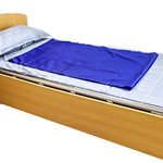 Reusable Flat Slide Sheet for Patient Transfer, Turning, and Repositioning in Beds, Hospitals and Home Care, Sliding Draw Sheets to Assist Moving Elderly and Disabled (Blue, 90X70 cm)