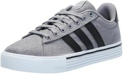 adidas Men's Daily 4.0 Sneaker, Gre