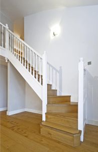 Johnstone's Satin White Paint, 750ml – Interior Wood & Metal