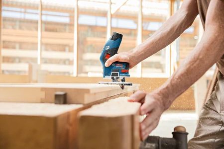 Bosch 12V Cordless Palm Router – Compact Woodworking Tool
