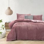 Dreamaker Embossed Teddy Fleece Quilt Cover Set Luxurious Silky-Soft Velveteen Fabric Warm Cover Winter Nights - Blush (Queen Bed: 1 x Quilt Cover 210cm x 210cm, 2 x Pillowcases 48 x 73cm + 15cm)