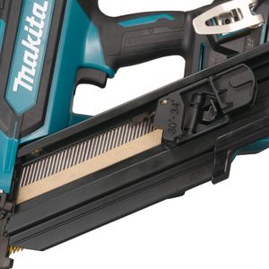 Makita 18V Brushless Framing Nailer – Cordless Power Tool
