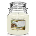 Yankee Candle Scented Candle | Shea Butter Medium Jar Candle| Burn Time: Up to 75 Hours