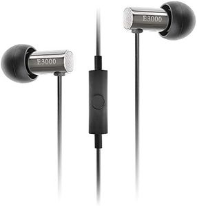 Final FI-E3DSSC in Ear Isolating Earphones with Smartphone Controls and Microphone - Chrome/Black