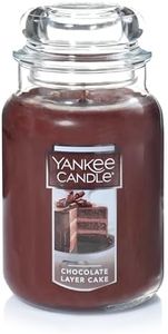 Yankee Candle Chocolate Layer Cake Scented, Classic 22oz Large Jar Single Wick Candle, Over 110 Hours of Burn Time