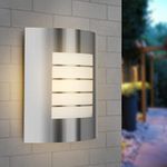 Kerry Wall Light, Outside Front Door Lighting Mains Powered, IP44 Exterior Lamp, Curved Stainless Steel Silver Security Light, E27 Sconce for Porch, Patio, Garden, Doorway