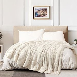TOONOW Faux Fur Large Twin Size Blanket,Double Side Soft Fluffy Shaggy Fuzzy Blanket for Bed Sofa Couch(Cream White, 71x90 inch)