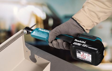 Makita 18V Cordless Ratchet – Compact Power Tool