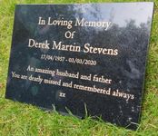 Personalised Granite Memorial Plaque, Engraved, 29x21cm, Gold Lettering, Crematorium, Grave Marker, Garden Memorial