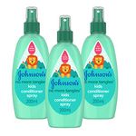 JOHNSON'S No More Tangles Kids Conditioner Spray Multipack - Leaves Hair Soft, Smooth, and Easy-to-Comb - pH Balanced for Delicate Skin - 3 x 200 ml