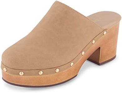 CUSHIONAIRE Women's Gibbons Faux Wood Clog with Memory Foam Padding, Sand, 11