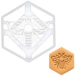 BAKERLOGY Realistic Bee Cookie Cutter - Detailed Biscuit Cutter Design for Baking and Crafts, Ideal on Fondant, Dough, Clay