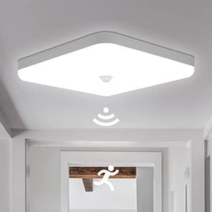 Combuh Plafoniera con Soffitto con Sensore di Movimento Impermeabile IP56 30W lampada led con sensore di movimento 2400Lm 6500K lampada da soffitto per Bagno, Garage, Corridoi, Scale 25 * 25 * 4cm