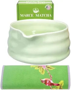 Marce Matcha Bowl Set- Matcha Bowl with Spout and Towel (Green)