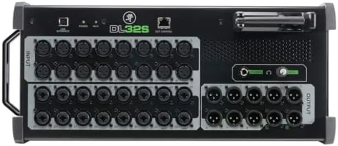 Mackie DL3