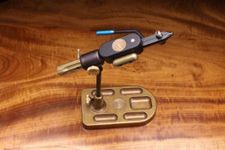 Regal Revolution Vise With Traditional Jaw & Bronze Pocket Base