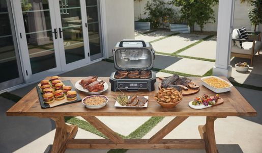 Ninja Woodfire Pro XL Grill & Smoker – Outdoor Electric BBQ