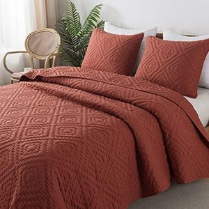 R.SHARE Burnt Orange King Size Quilt Bedding Sets with Pillow Shams, Boho Lightweight Soft Bedspread Coverlet, Quilted Blanket Thin Comforter Bed Cover for All Season, 3 Pieces, 104x90 inches