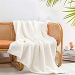 HORIMOTE HOME Ultra Soft Cozy Fleece Sherpa Throw Blanket, White Lightweight Warm Decorative Boho Plush Reversible Throw Blanket Cover for Sofa, Couch, Bedroom,Travel, 127x152cm