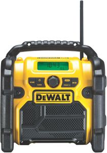 DEWALT XR Compact FM/DAB Site Radio – Portable, 24 x 24.5 cm, 2.8 kg