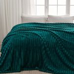 NEWCOSPLAY Super Soft King Blanket Dark Teal Premium Silky Flannel Fleece 3D Ribbed Jacquard Lightweight Bed Blanket All Season Use (Dark Teal Ribbed, King(90"x110"))