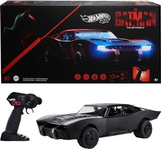 Hot Wheels R/C The Batman Batmobile, Remote-Controlled 1:10 Scale Toy Vehicle from The Movie, USB Rechargeable Controller, Fans of Cars & Comics & Kids 5 Years Old & Up, Multicolor (HCD19)