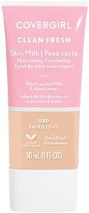 COVERGIRL - Clean Fresh Skin Tint Foundation, Formulated without Parabens, Sulfates, Mineral Oil & Talc, Infused with Coconut Milk & Aloe Extracts, 100% Vegan & Cruelty-Free, Fair/Light - 530