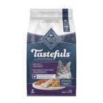 Blue Buffalo Healthy Aging Natural Mature Dry Cat Food, Chicken and Brown Rice 3.1kg Bag - Medium Bag, Kibble