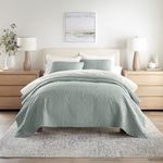 Linen Market Quilts King Floral Stitch Eucalyptus