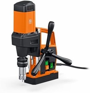 FEIN Kleine und extrem leichtgewichtige 1-Gang Endurance-Magnet-Kernbohrmaschine KBE 32 QW bis 32 mm für das Kernbohren auf der Baustelle.