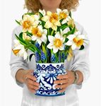 Freshcut Paper Pop Up Cards, English Daffodils, 12 Inch Life Sized Forever Flower Bouquet 3D Popup Greeting Cards, Mother's Day Gifts, Birthday Gift Cards, Gifts for Her with Note Card & Envelope