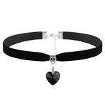 Big Black Heart Choker Necklace for Women Black Velvet Choker Vintage Goth Chokers Adjustable Heart Necklace Y2K Black Choker Classic Choker Collar for Valentines Day Halloween Cosplay Party Jewelry