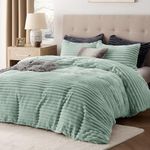 Bedsure Fluffy Comforter Cover Set - Ultra Soft Plush Shaggy Duvet Cover King Size, Warm Flannel Fleece Bed Sets for Winter, 3 Pieces, 1 Duvet Cover+2 Pillowcases (Striped Pattern, Sage Green)